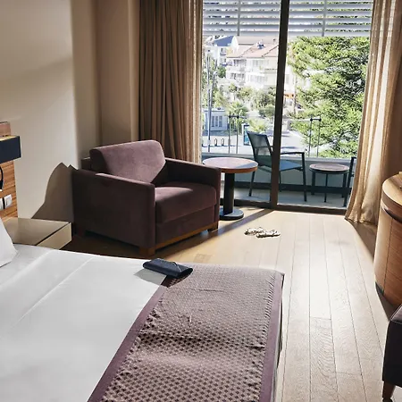 Tui Blue Grand Azur マルマリス