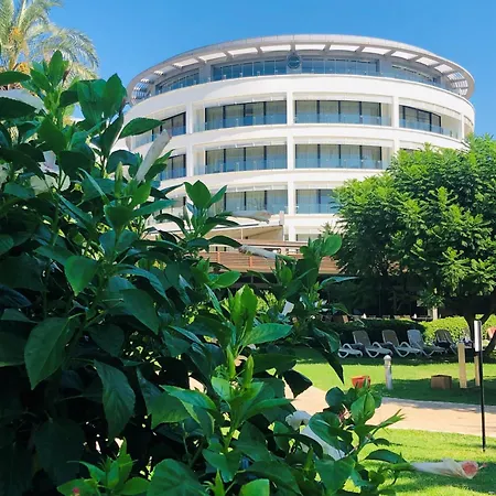 Tui Blue Grand Azur Marmaris